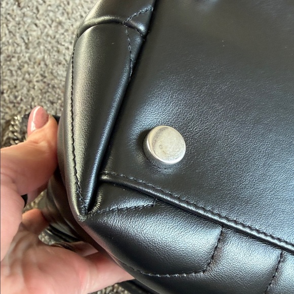 Yves Saint Laurent LouLou Large Flapbag Metalasse - Black and Silver - Picture 13 of 13